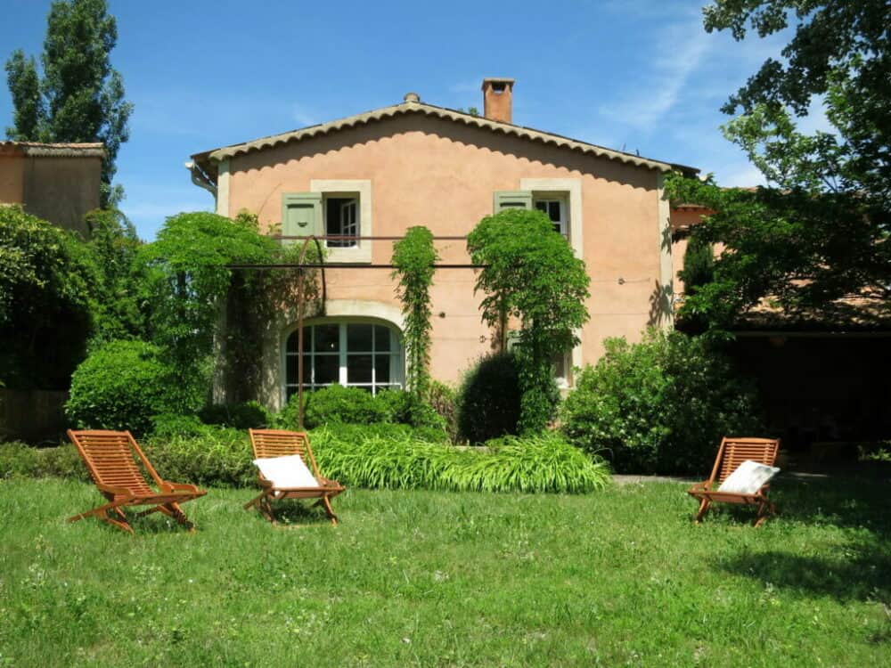 Mas du Luberon , jardin privatif et terrasse couverte